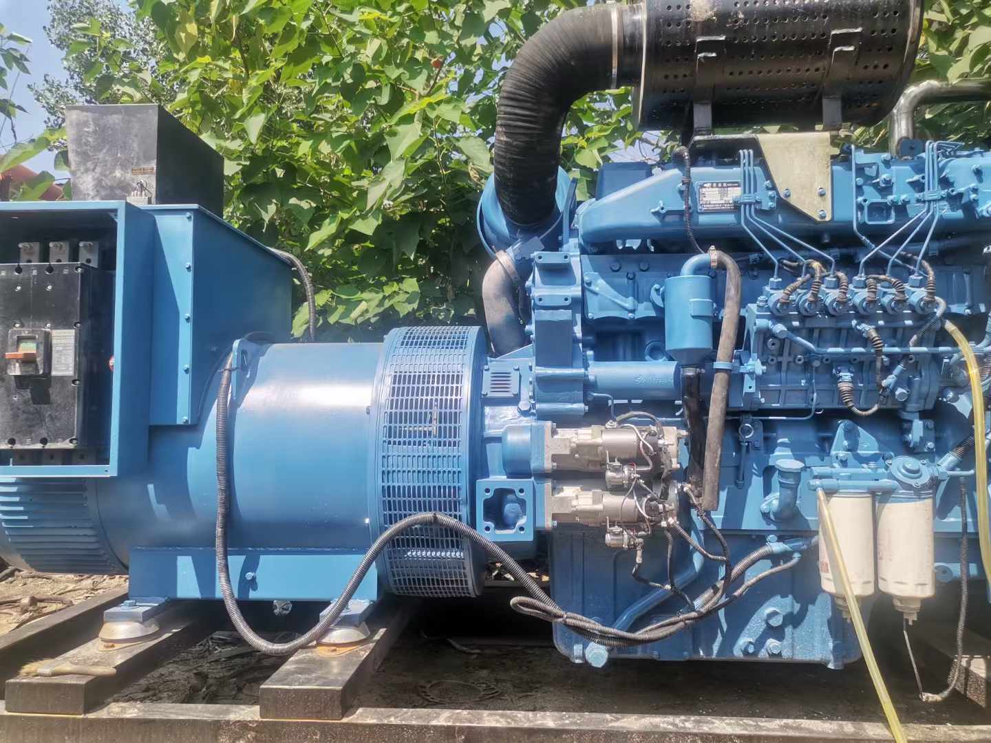 鄂州详细说明降低 800kW 柴油发电机输出电流波动的方法